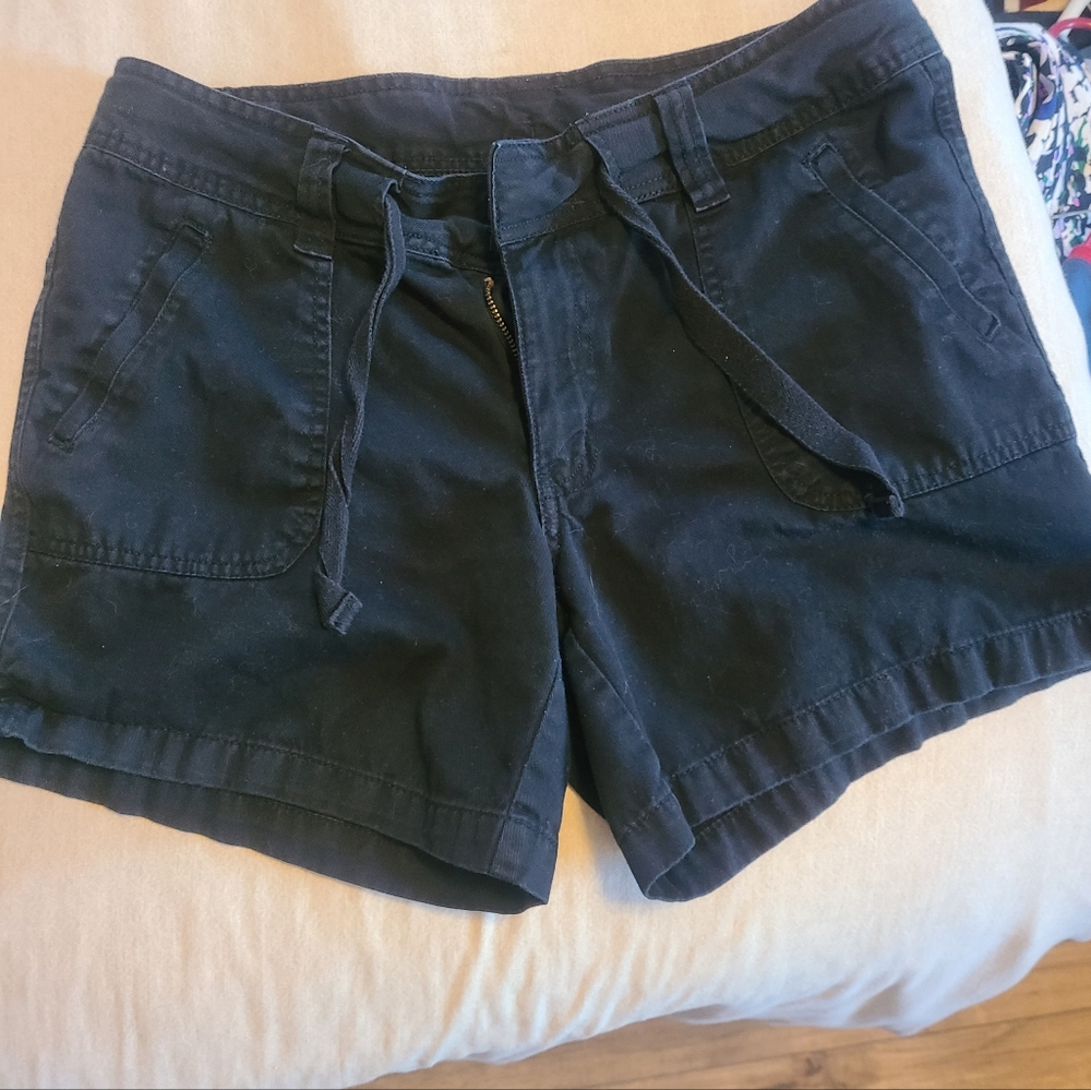 Magellen women's drawstring short